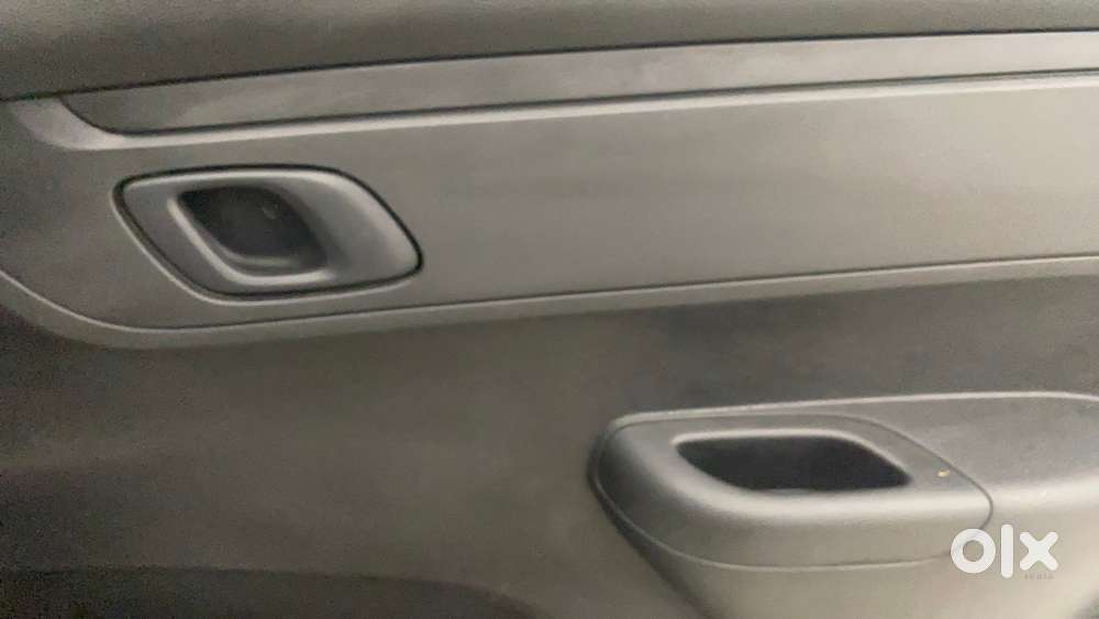 Renault Kwid 1.0 Rxt Amt, 2022, Petrol