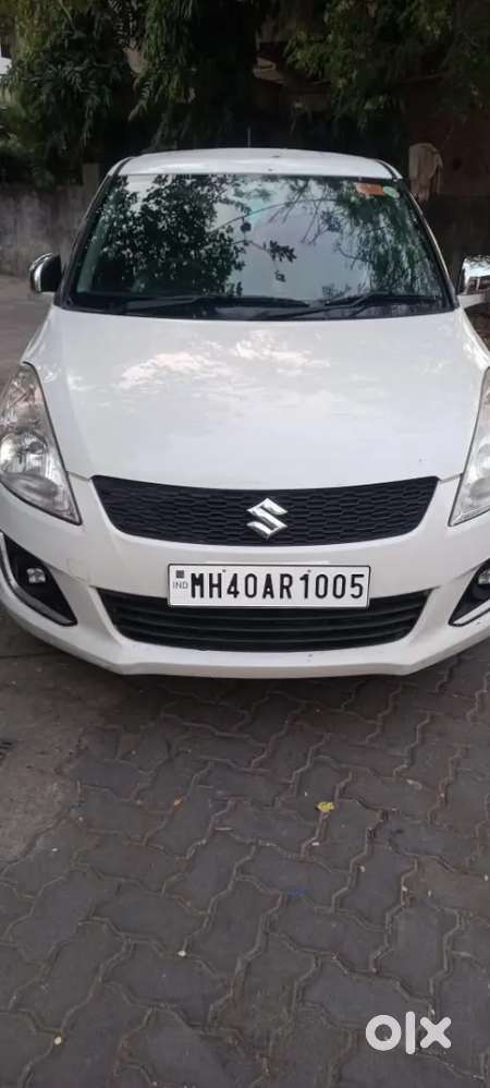 Maruti Suzuki Swift 2015 Diesel 130000 Km Driven