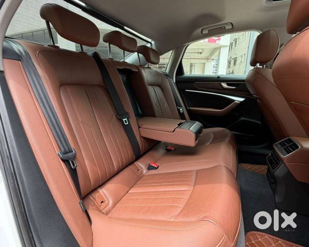 Audi A6 Technology 45 Tfsi W/o Matrix, 2022, Petrol