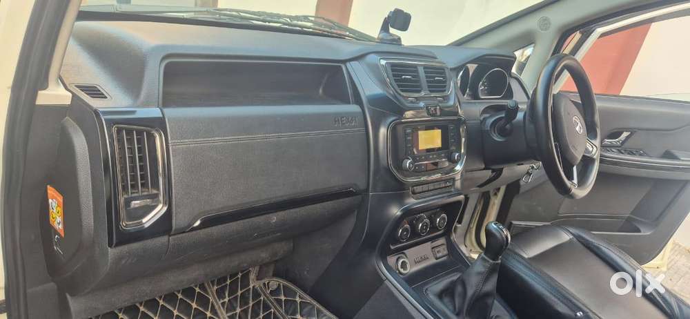 Tata Hexa 2.2 Xe 4x2 7 Str, 2018, Diesel