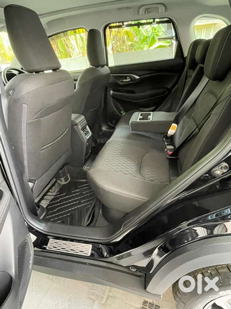 Toyota Hyryder Petrol 2026 Model Automatic