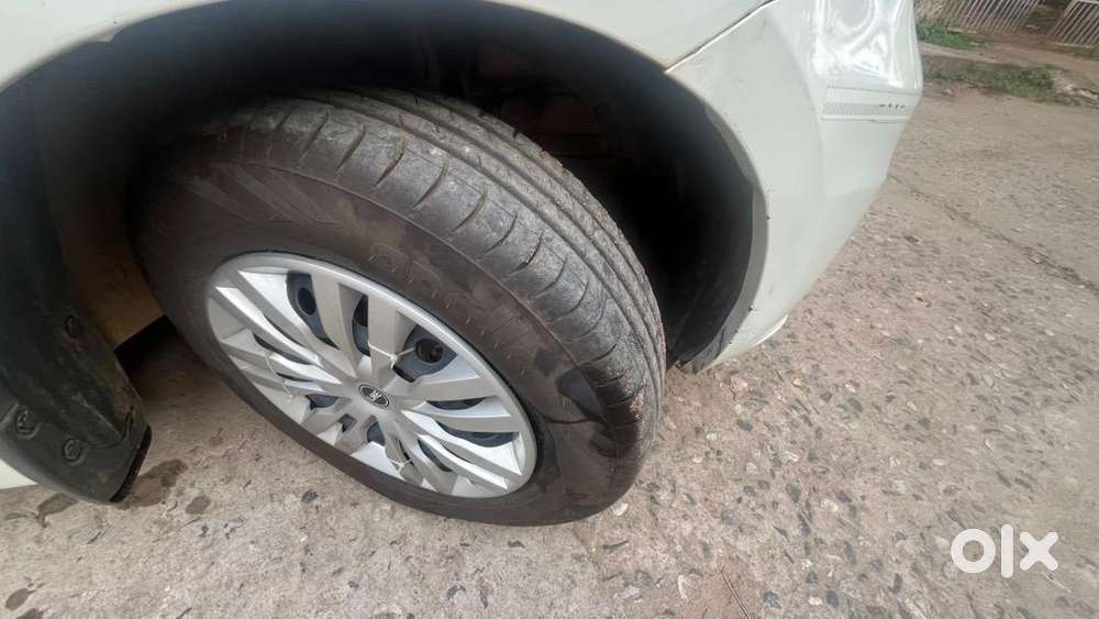 Maruti Suzuki Dzire 4 Petrol Good Condition