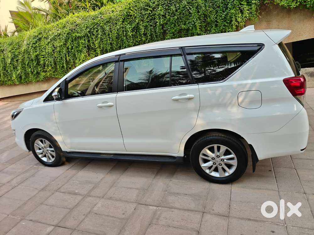 Toyota Innova Crysta [2020-ongoing] 2.4 Gx At 8 Str, 2020, Diesel