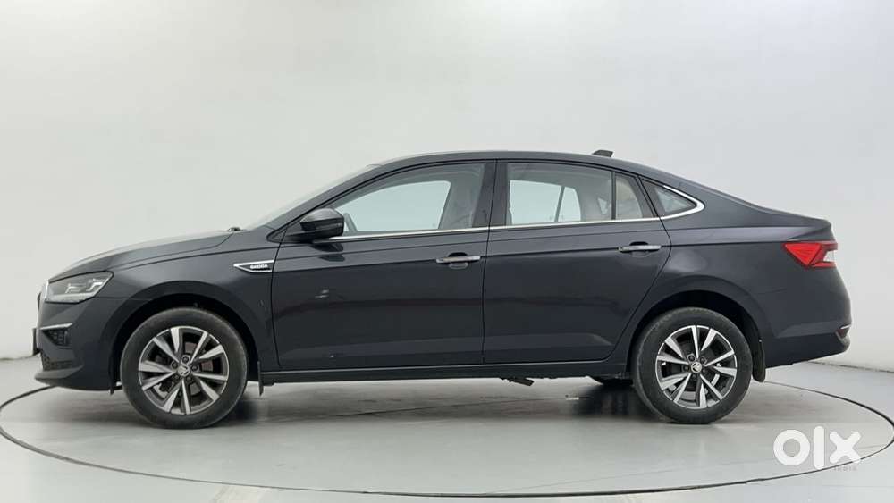 Skoda Slavia Style 1.0l Tsi At, 2022, Petrol