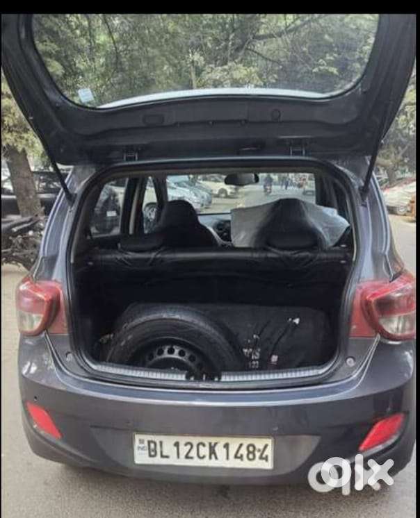 Hyundai Grand I10 Sportz (o) 1.2 At Vtvt, 2015, Cng & Hybrids