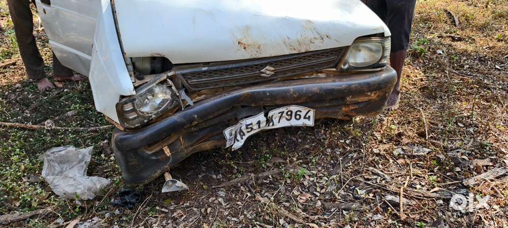 Damaged Vehicle Due Small Accident Documents And Engine Is Good