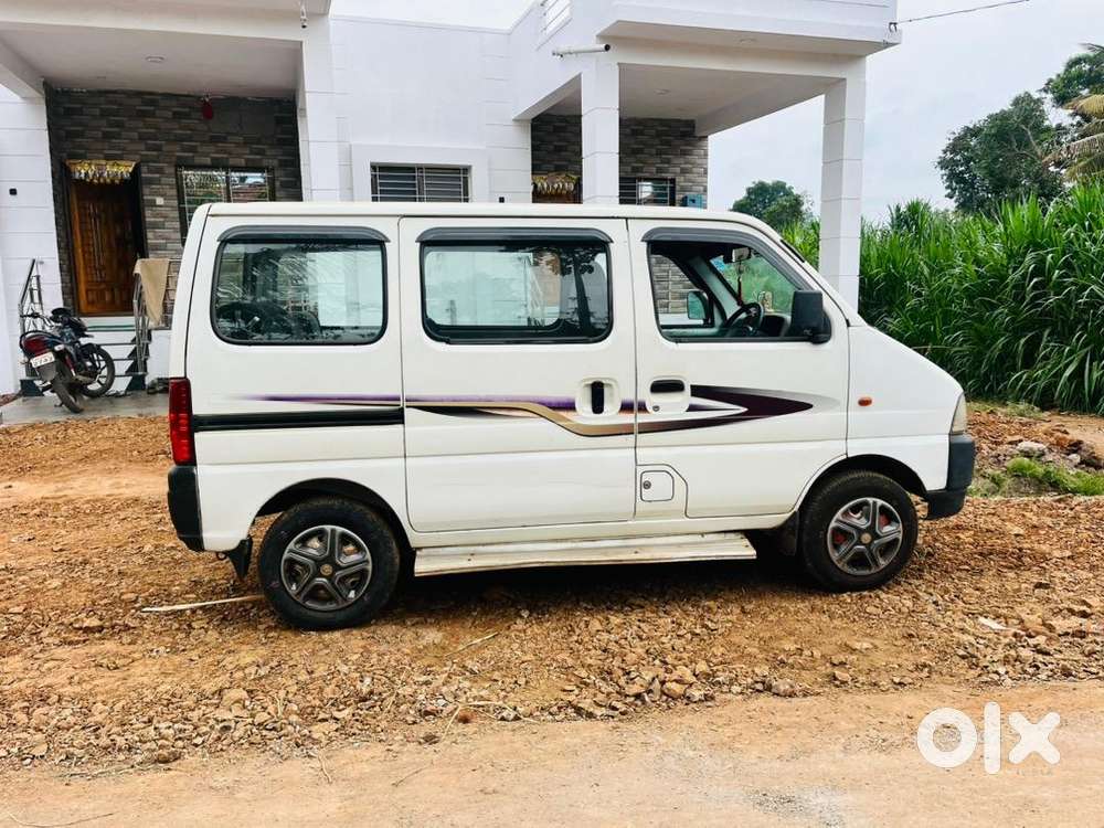 Maruti Suzuki Eeco 2010 Cng & Hybrids Well Maintained
