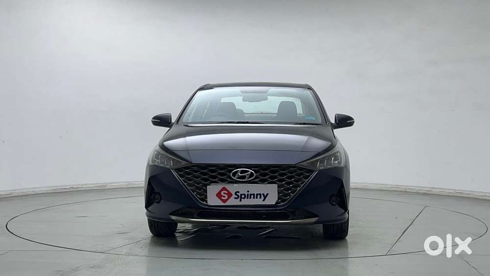 Hyundai Verna 1.5 Sx (o) Vtvt Ivt, 2022, Petrol