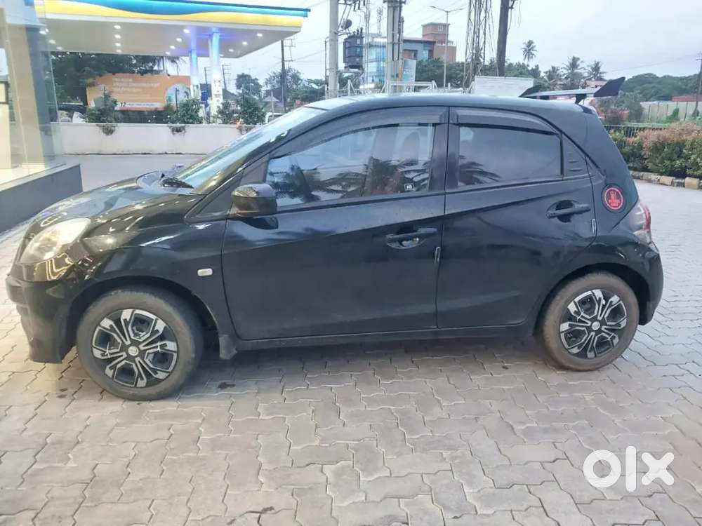 Honda Brio 2013 Petrol 76500 Km Driven