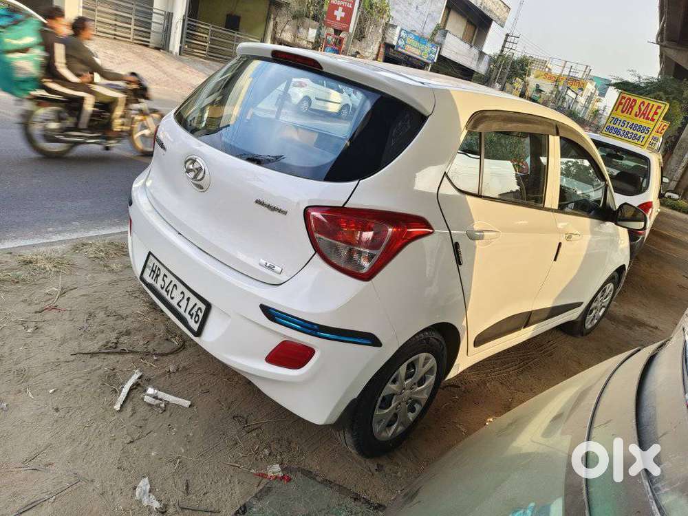 Hyundai Grand I10 1.2 Crdi Sportz, 2015, Petrol