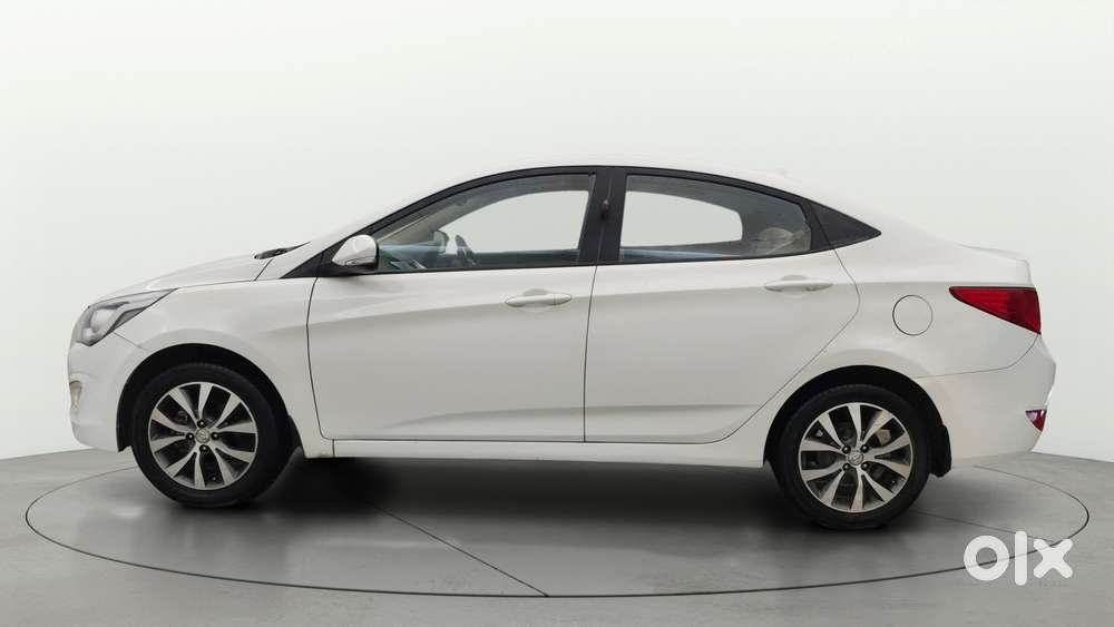 Hyundai Verna 1.6 Vtvt Sx, 2017, Petrol