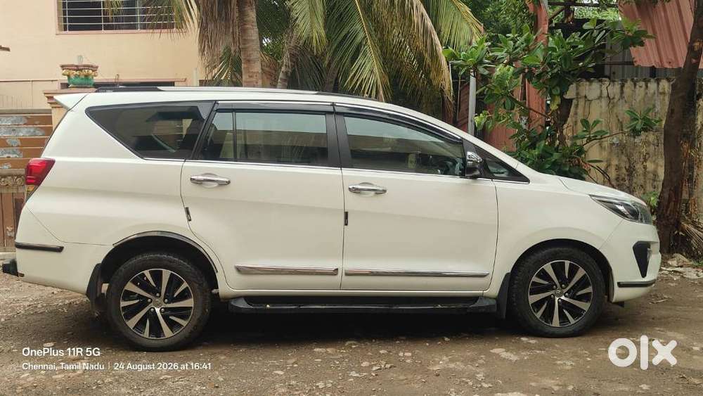 Toyota Innova Crysta 2.8 Z, 2022, Diesel