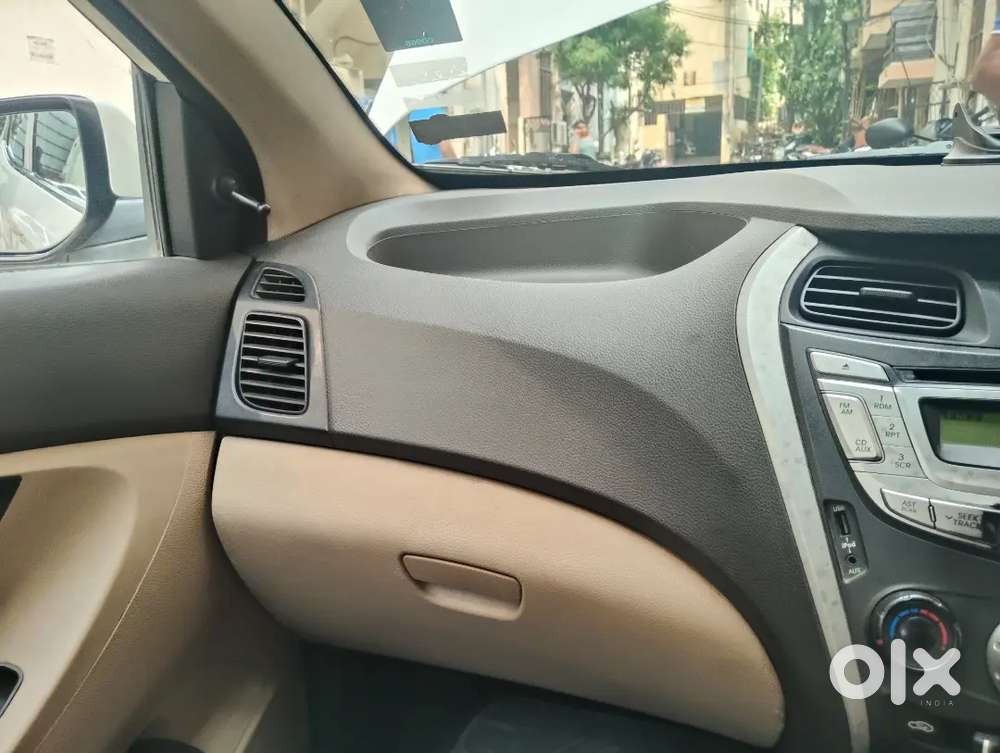 Hyundai Eon Sportz 2013 Petrol