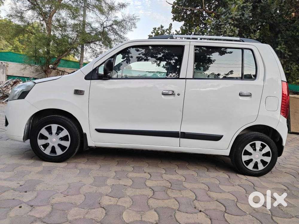 Maruti Suzuki Wagon R 1.0 Lxi Cng, 2013, Cng & Hybrids