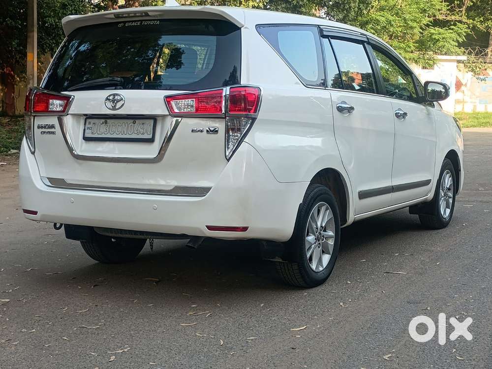 Toyota Innova Crysta 2.4 V, 2017, Diesel