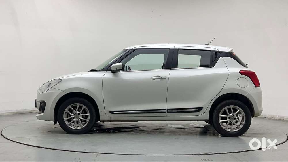 Maruti Suzuki Swift Amt Zxi, 2022, Petrol