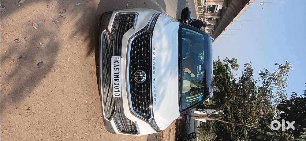 Mg Hector 1.5t Hybrid Sharp , 34k Dirven
