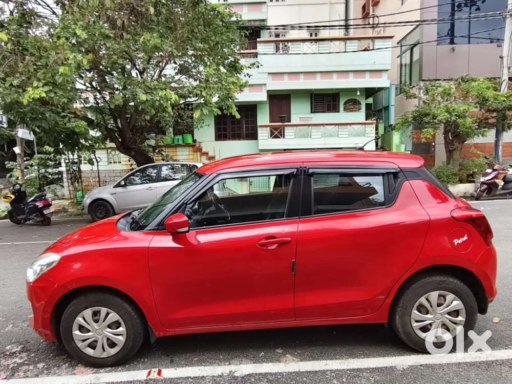 Maruti Suzuki Swift VXi BSIV, 2018, Petrol
