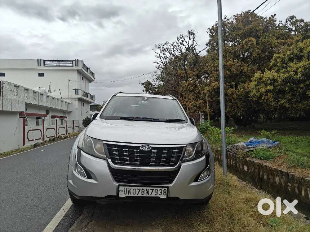 Mahindra Xuv500 2015 December, Diesel, 82000 Km Driven
