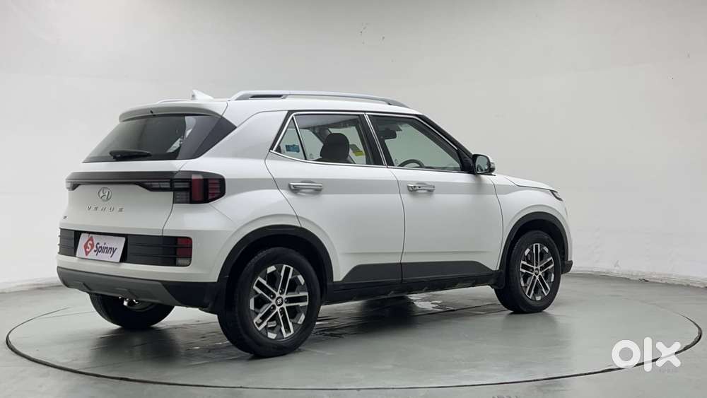 Hyundai Venue [2022-ongoing] 1.5 Crdi Sx, 2023, Diesel