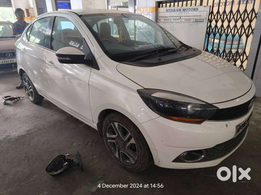 Tata Tigor 2017 Petrol
