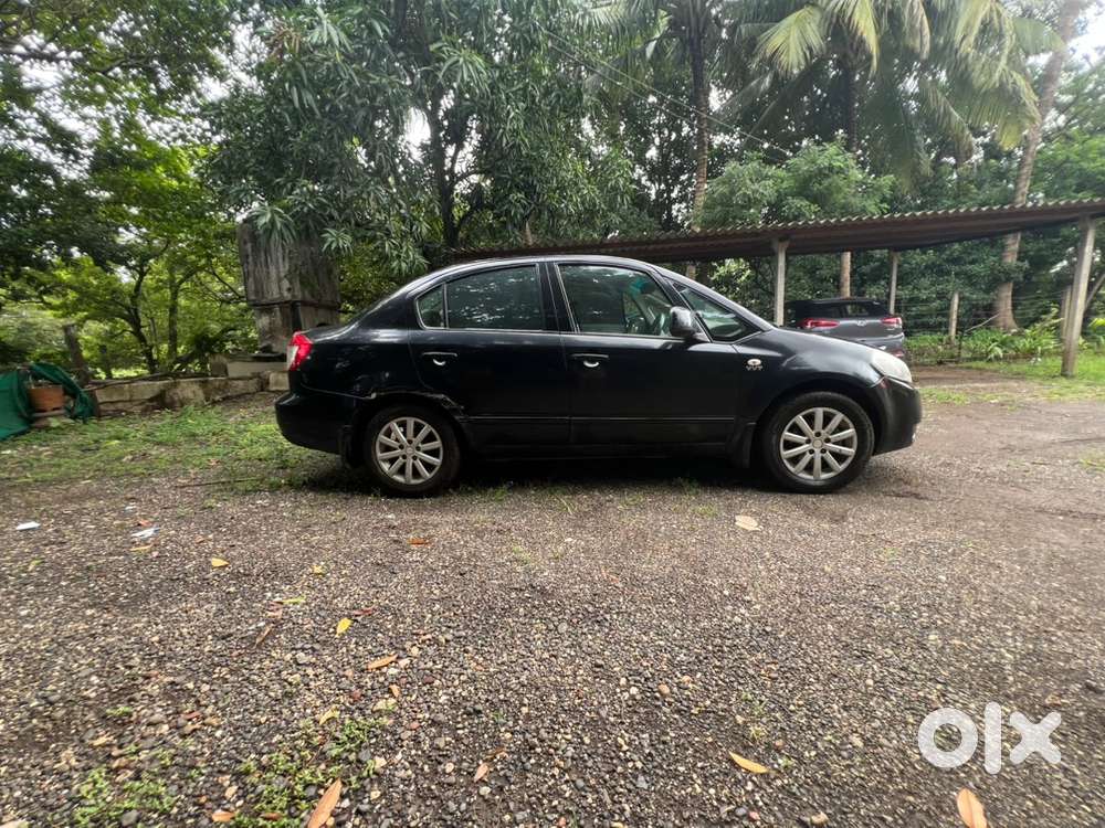 Maruti Suzuki Sx4 Zxi Auto Cng