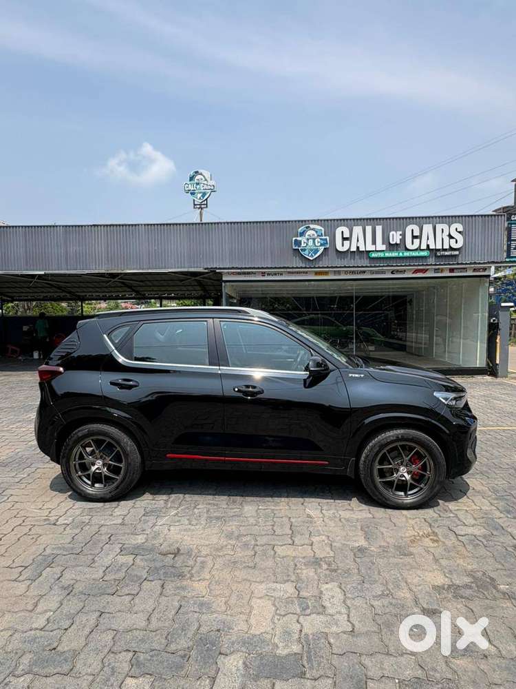 2022 Kia Sonet, 1st Owner, Full Option, 21000 Km, Under Warranty