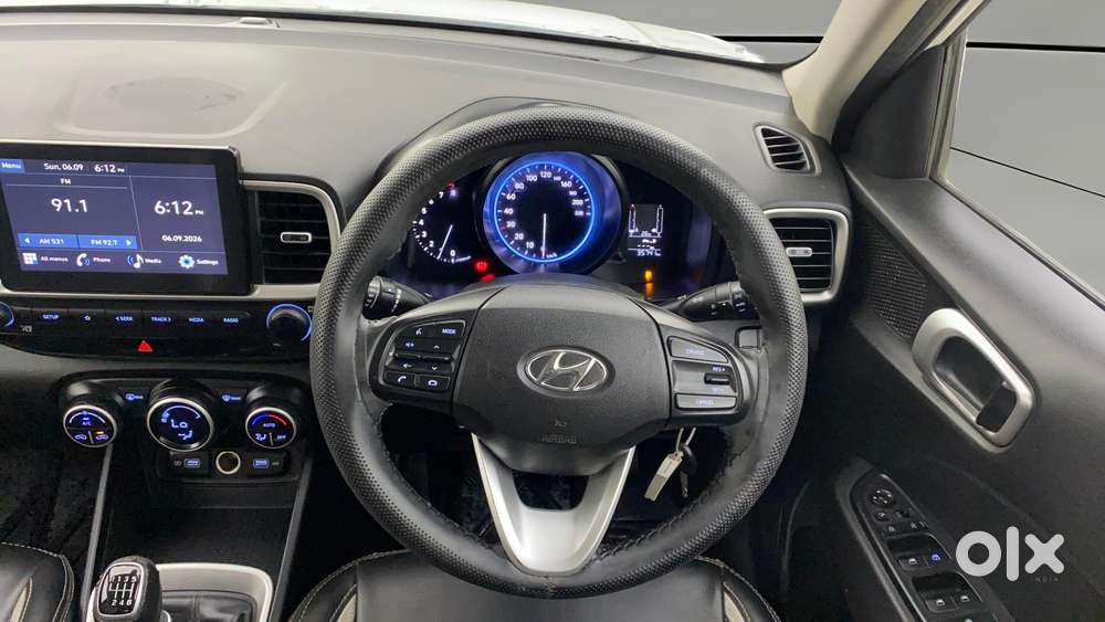 Hyundai Venue Sx Turbo, 2022, Petrol