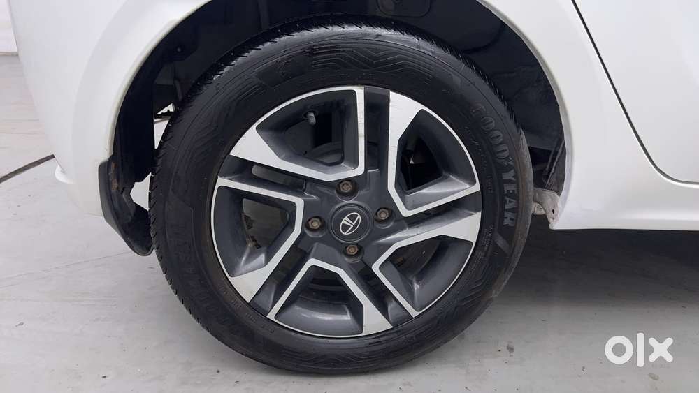 Tata Tiago 1.2 Revotron Xz Plus, 2020, Petrol