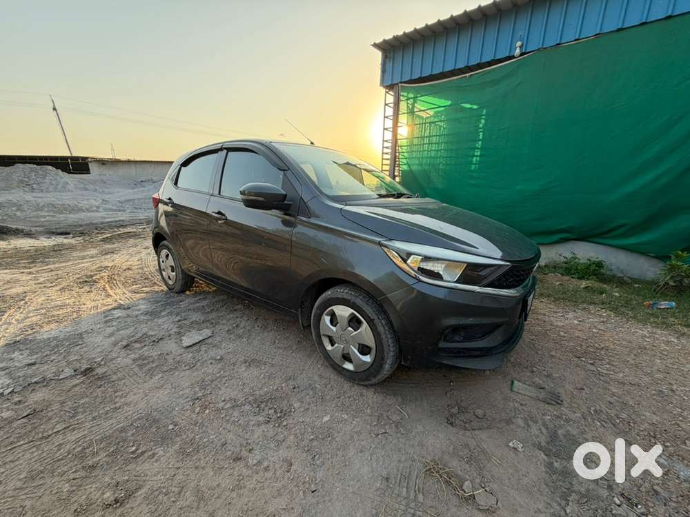 Tata Tiago Hybrid 2022