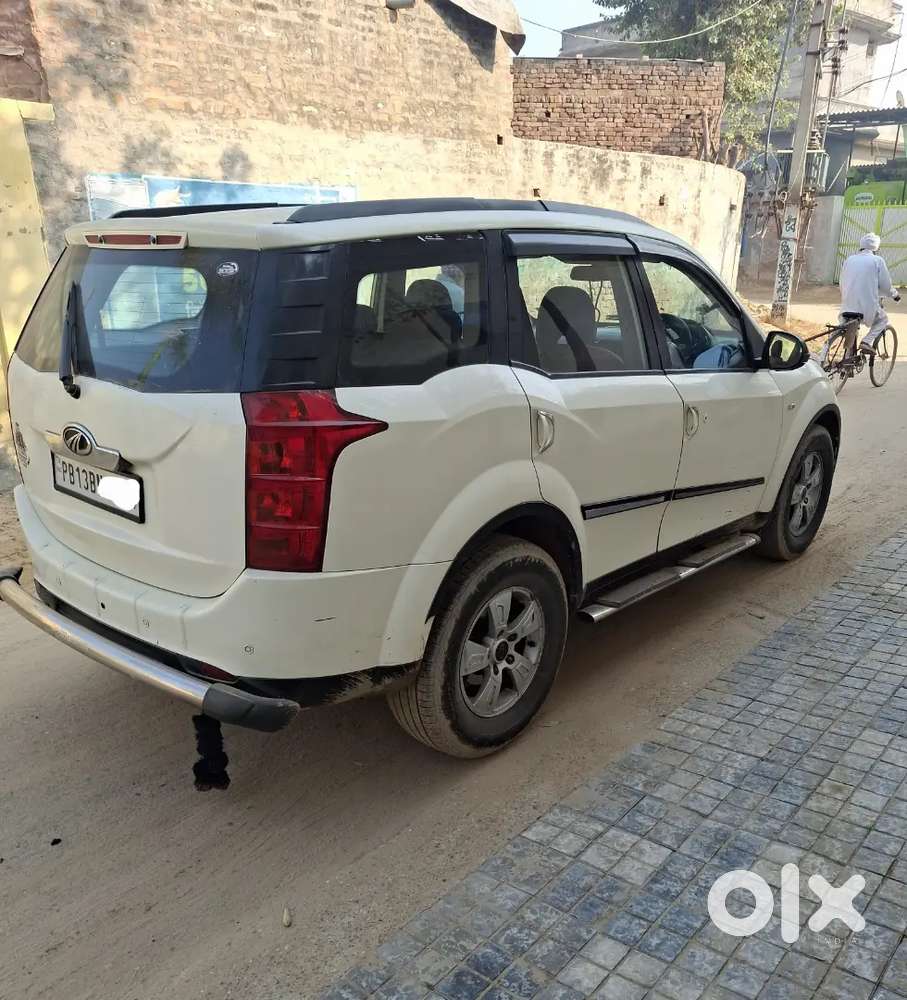 Mahindra Xuv500 2013 Diesel 102500 Km Driven