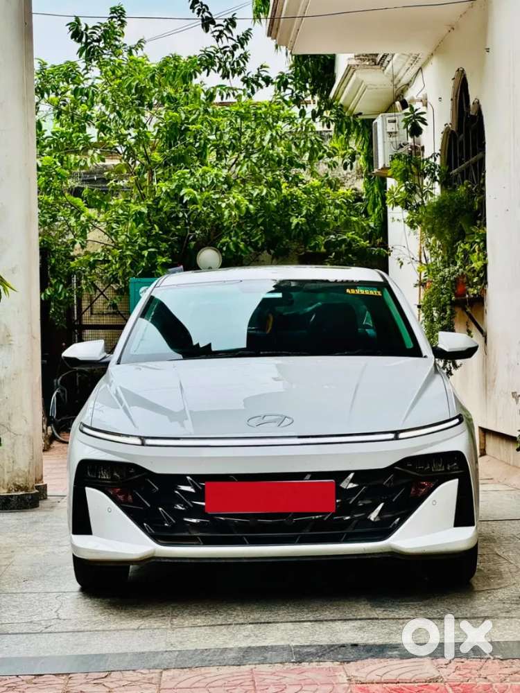 Hyundai Verna 1.5 Sx Petrol Mt, 2025, Petrol