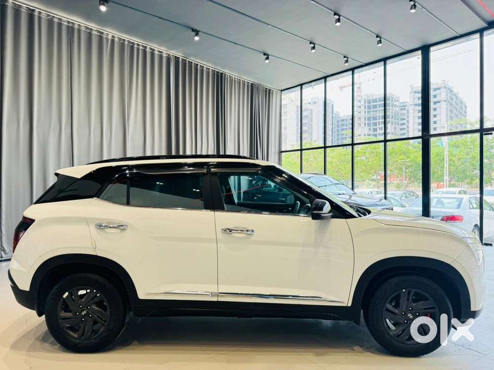 Hyundai Creta 1.5 S Plus Knight Petrol Dual Tone, 2023, Petrol