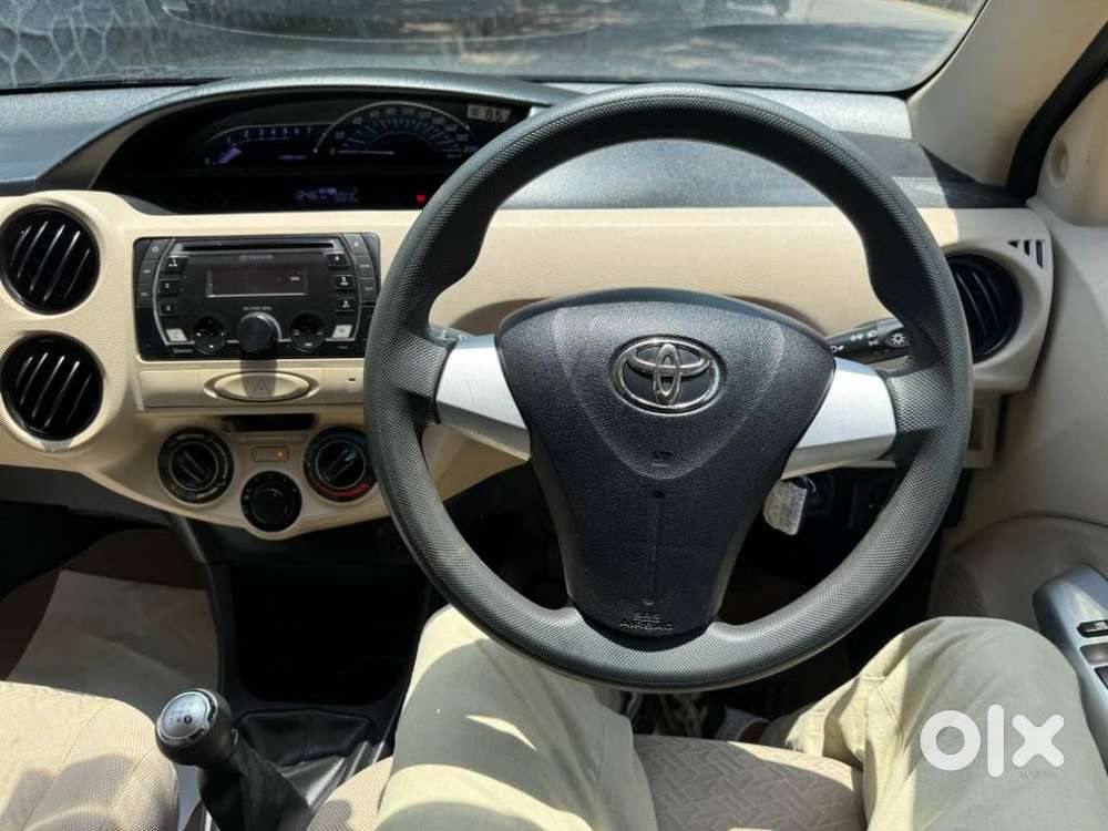 Toyota Etios 2014-2016 V, 2017, Petrol