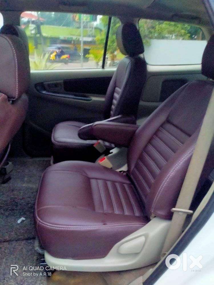 Toyota Innova 2.5 G (diesel) 7 Seater, 2015, Diesel