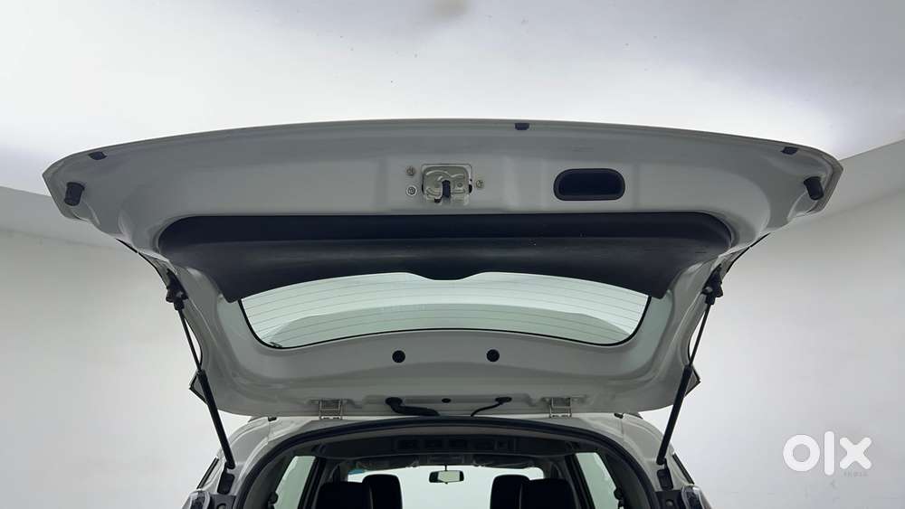 Maruti Suzuki Xl6 1.5 Alpha Plus Mt, 2023, Petrol