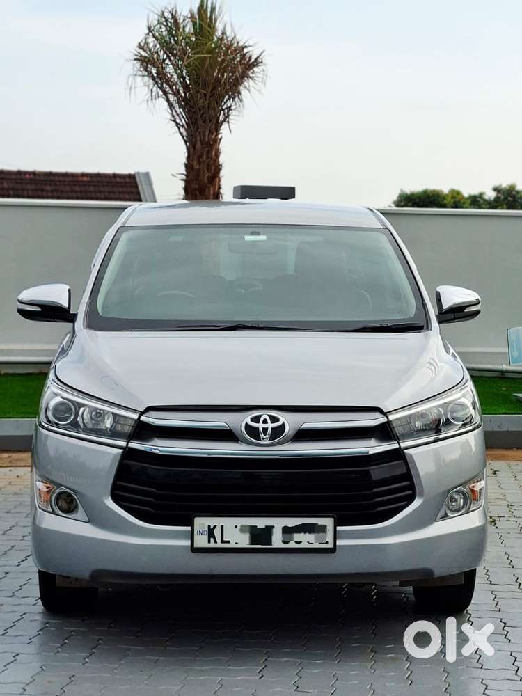 Toyota Innova Crysta 2.8z Automatic, 2016, Diesel