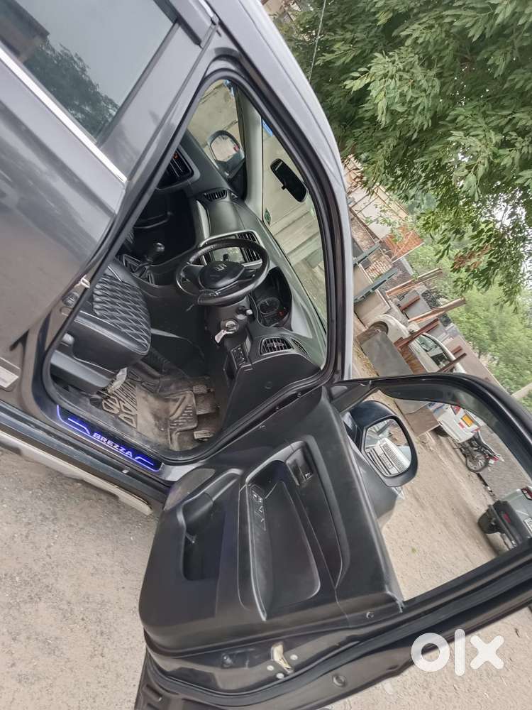 Maruti Suzuki Vitara Brezza 1.5 Lxi, 2021, Cng & Hybrids