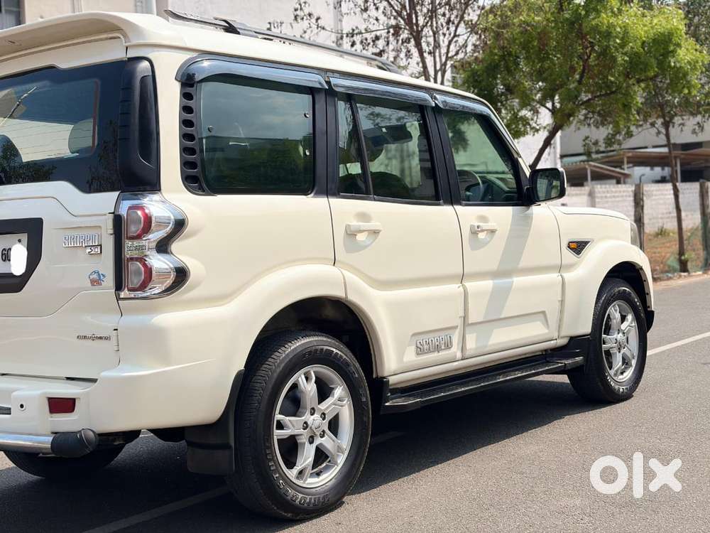 Mahindra Scorpio S10, 2017, Diesel