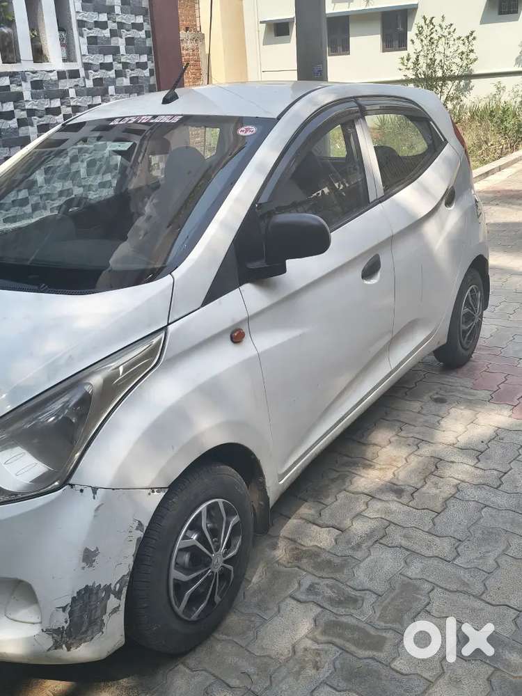 Hyundai Eon 2012 Petrol Well Maintained