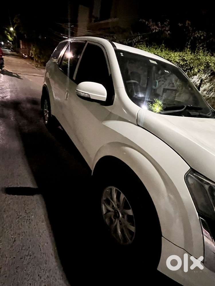 Mahindra Xuv500 Diesel 2015 With Sunroof & Push Button Start