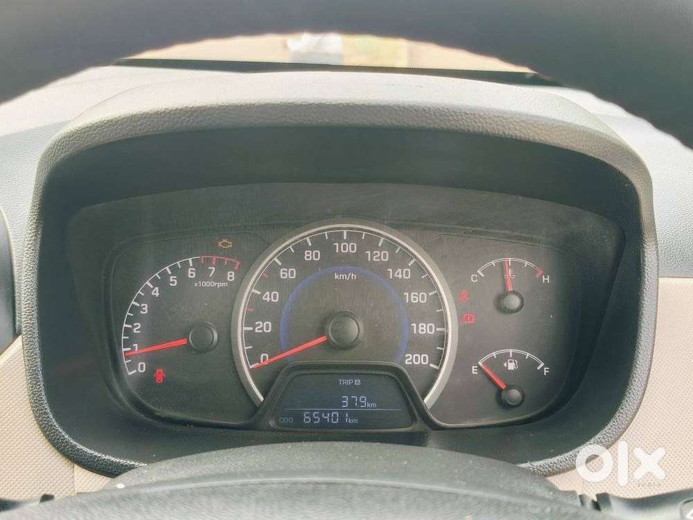 Hyundai Grand I10 Sportz O 1.2, 2018, Cng & Hybrids