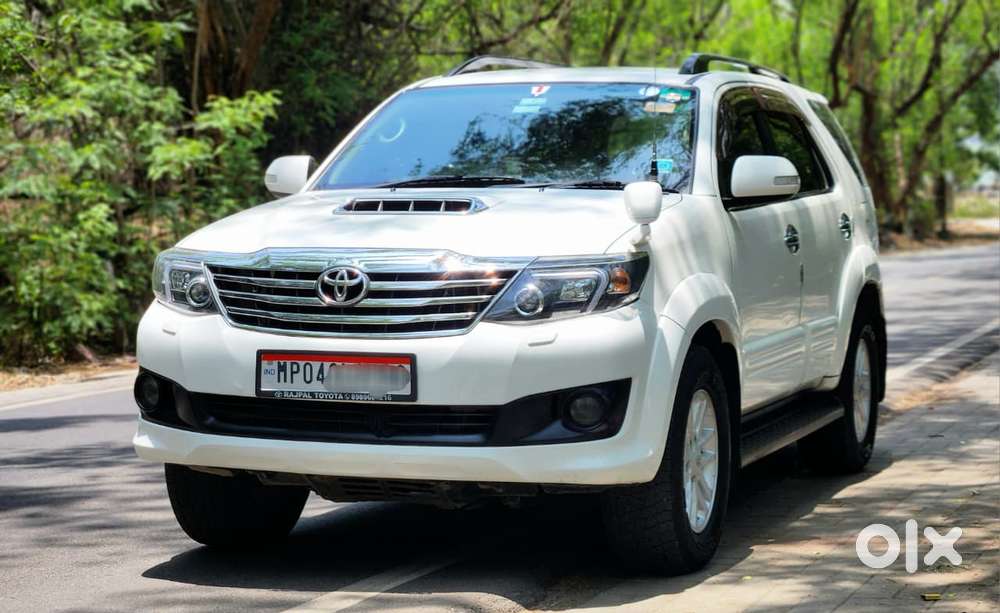 Toyota Fortuner 4x4 Mt, 2013