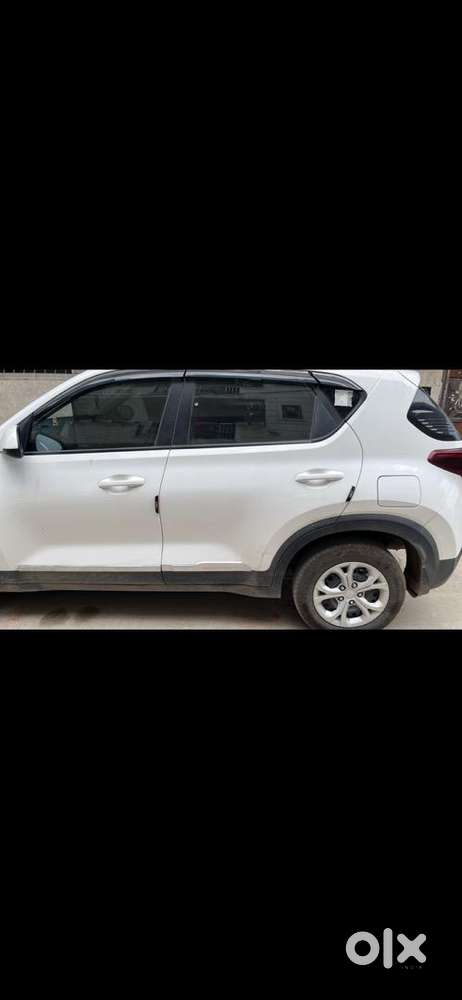 Kia Petrol Manual 2024 Car