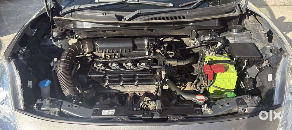 Maruti Suzuki Swift Dzire Vxi Optional, 2018, Petrol