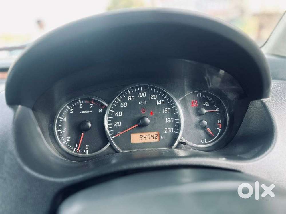 Maruti Suzuki Swift Dzire 1.2 Vxi Bsiv, 2010, Cng & Hybrids