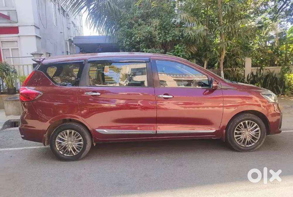 Maruti Ertiga Zxi Plus Hybrid With Petrol Fully Loaded Vehicle