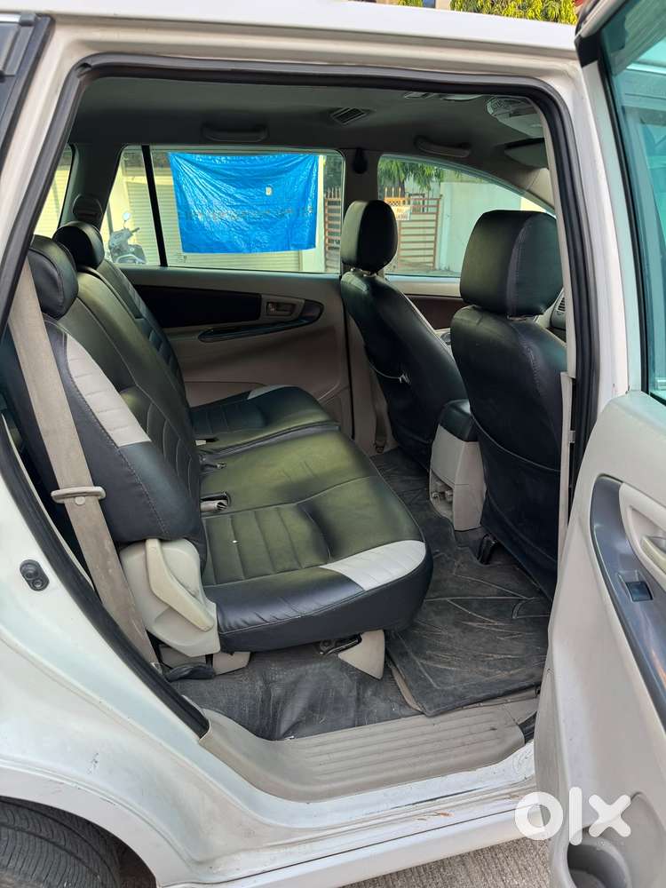 Toyota Innova 2.5 G (diesel) 7 Seater, 2013, Diesel