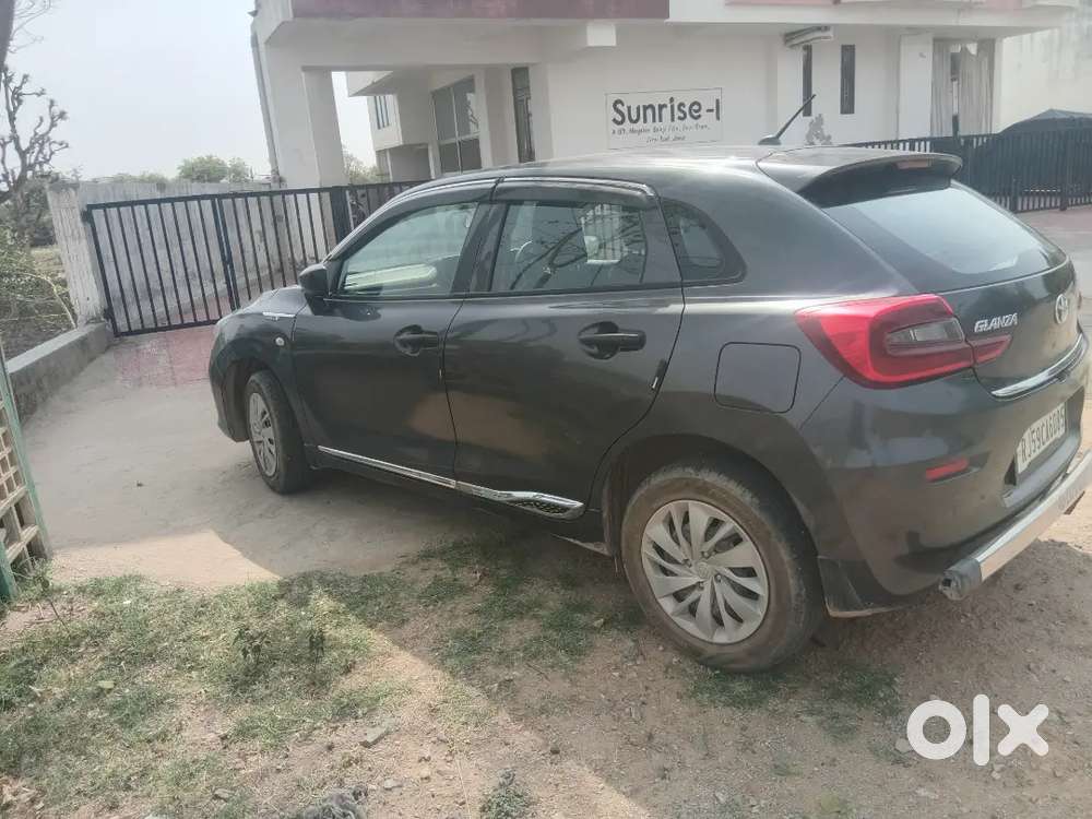 Glanza 100% Showroom Condition