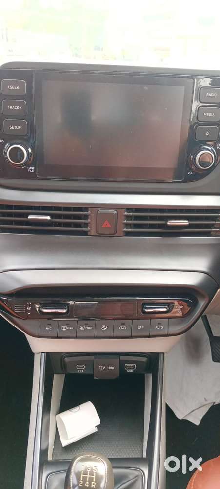 Hyundai I20 Sportz 1.2 Mt, 2023, Petrol